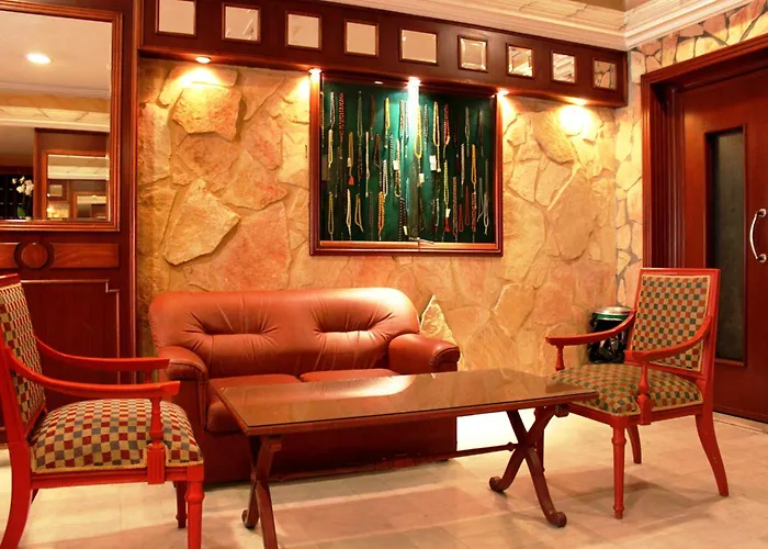 Le Marly Hotel